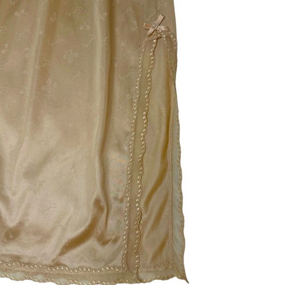 Vintage Givenchy Slip Size Large - Picture 5 of 12